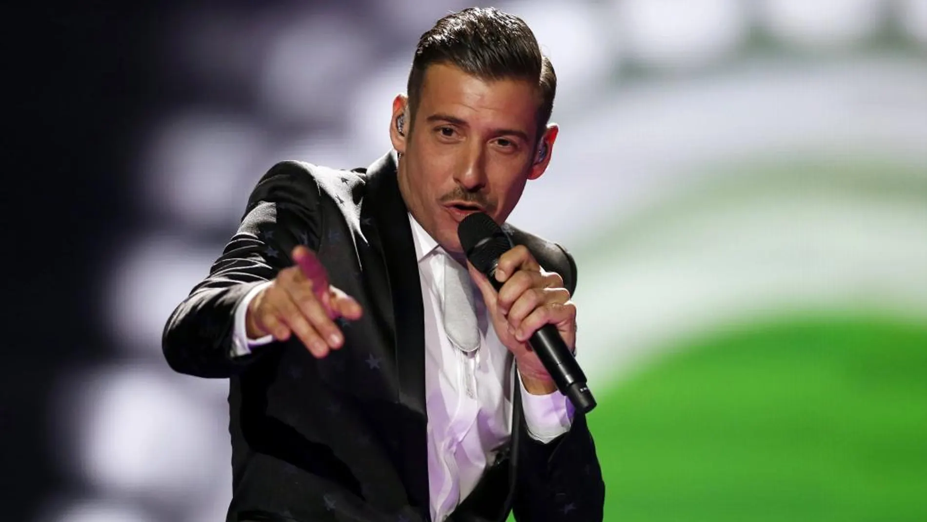 El cantante italiano Francesco Gabbani durante los ensayos para las semifinales del festival Eurovisión 2017 en Kiev