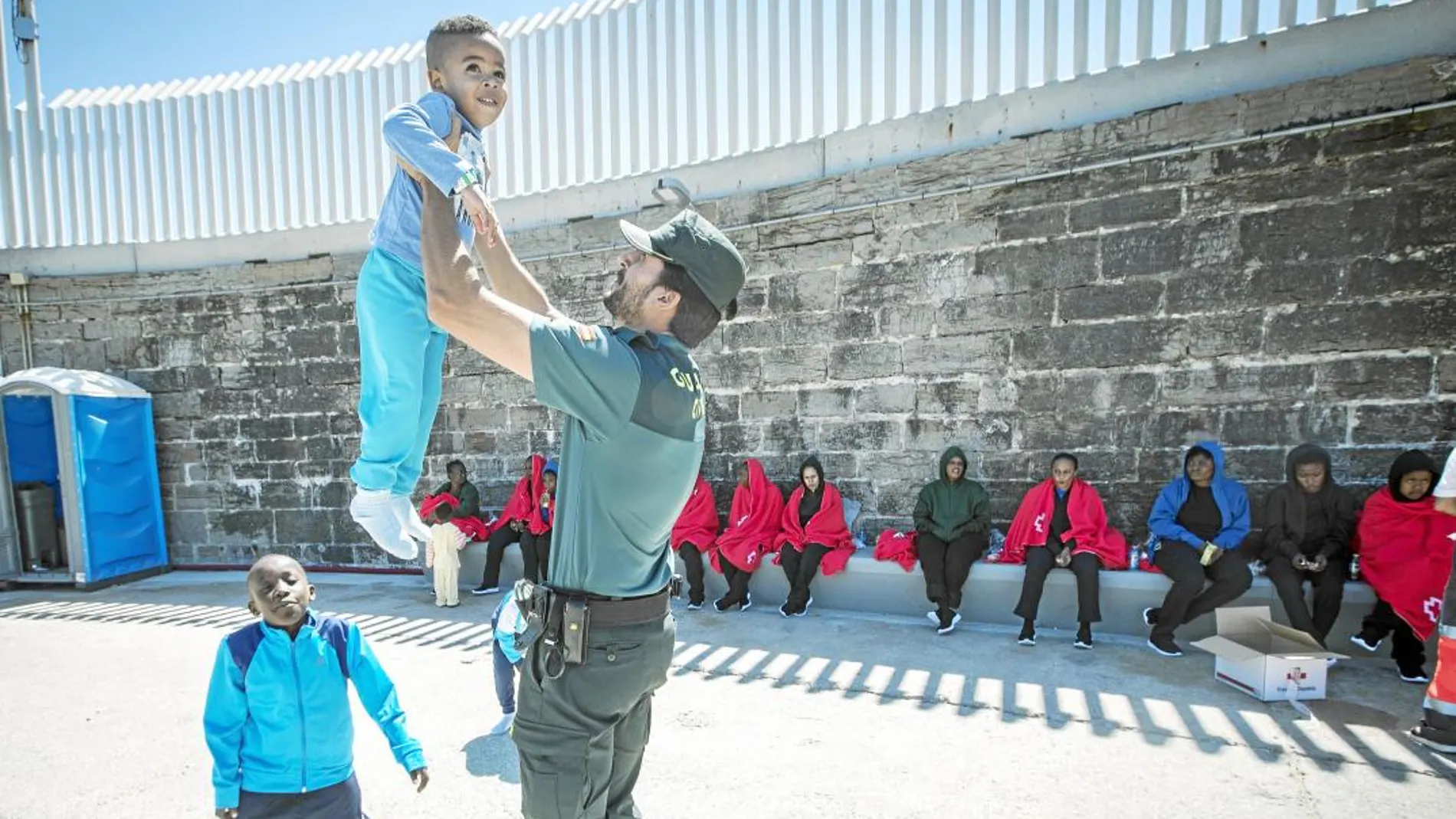 Andalucía es el principal punto de llegada de migrantes menores de edad a España