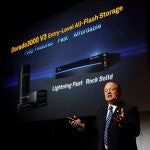 Ronald Raffensperger, CTO de Soluciones de Data Center Empresariales de Huawei, durante el lanzamiento de OceanStor Dorado3000 V3