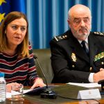 La delegada del Gobierno, Virginia Barcones, acompañada por el jefe superior de Policía, Jorge Zurita, explica la primera fase de la Operación Ignis