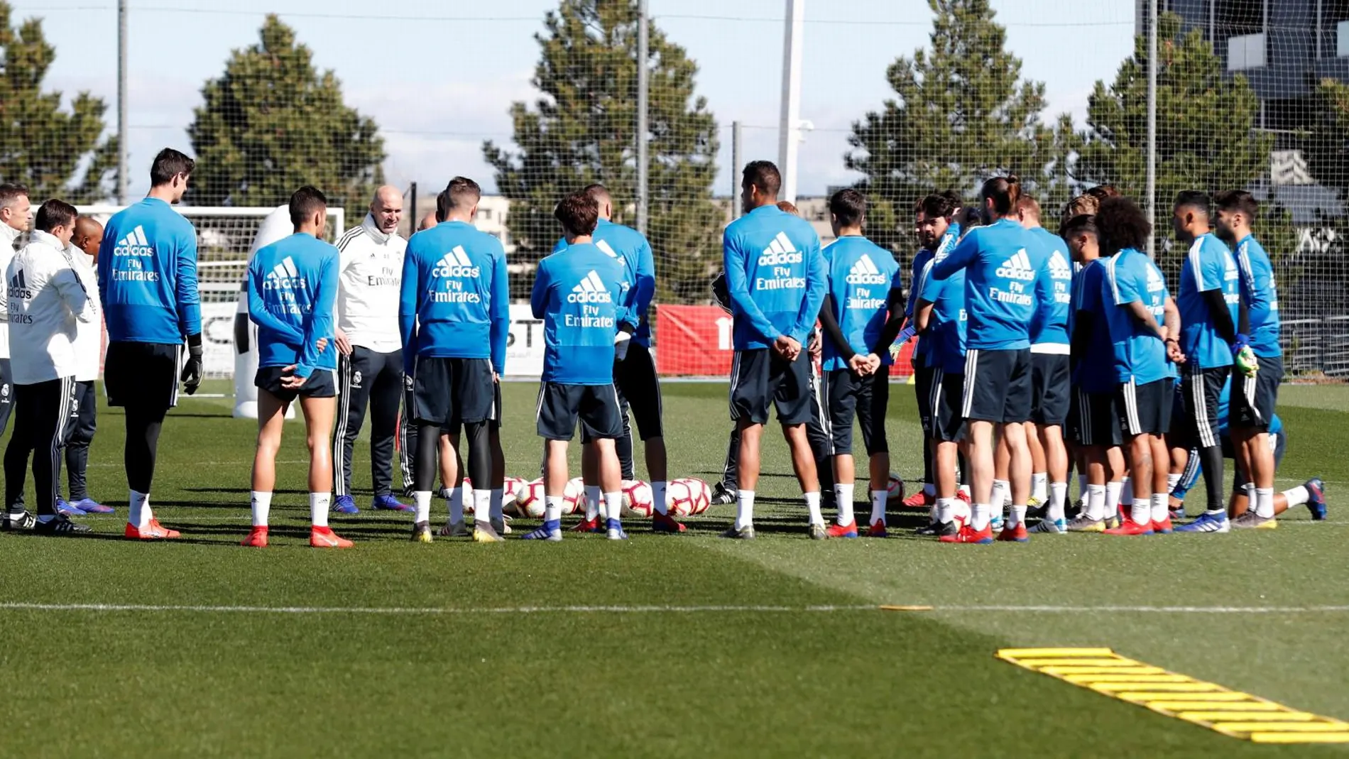 Zinedine Zidane dirigió su primer entrenamiento este miércoles, en Valdebebas