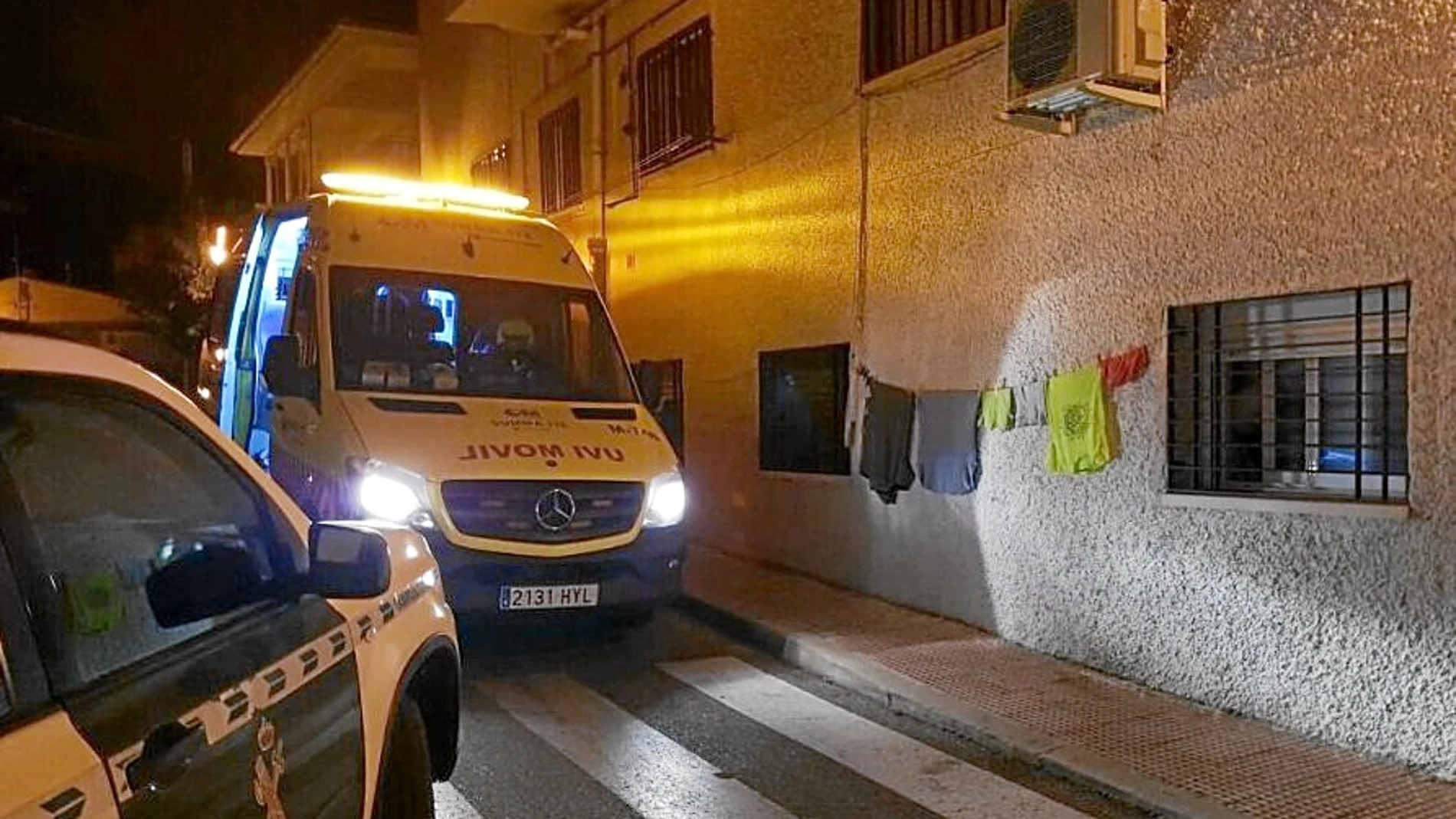 Los facultativos del Summa practicaron a la víctima maniobras de reanimación pero sólo pudieron confirmar el óbito