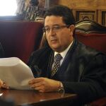 El juez Serrano pide al CGPJ su reincorporación y los salarios no percibidos