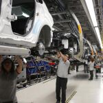 La producción industrial sube un 5,7% en noviembre