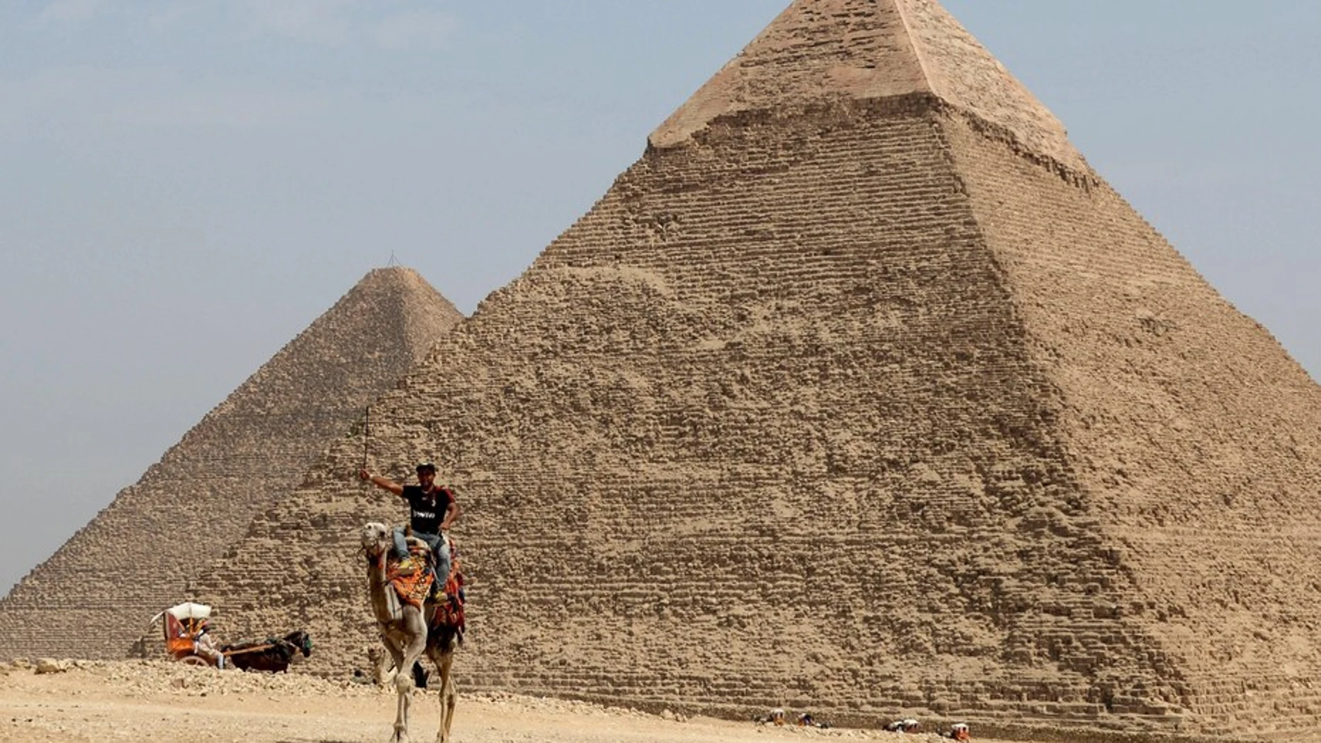 La Gran Pirámide de Giza, una de las siete maravillas del mundo.