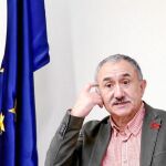 El secretario general de UGT, Pepe Álvarez, ayer, en el Congreso