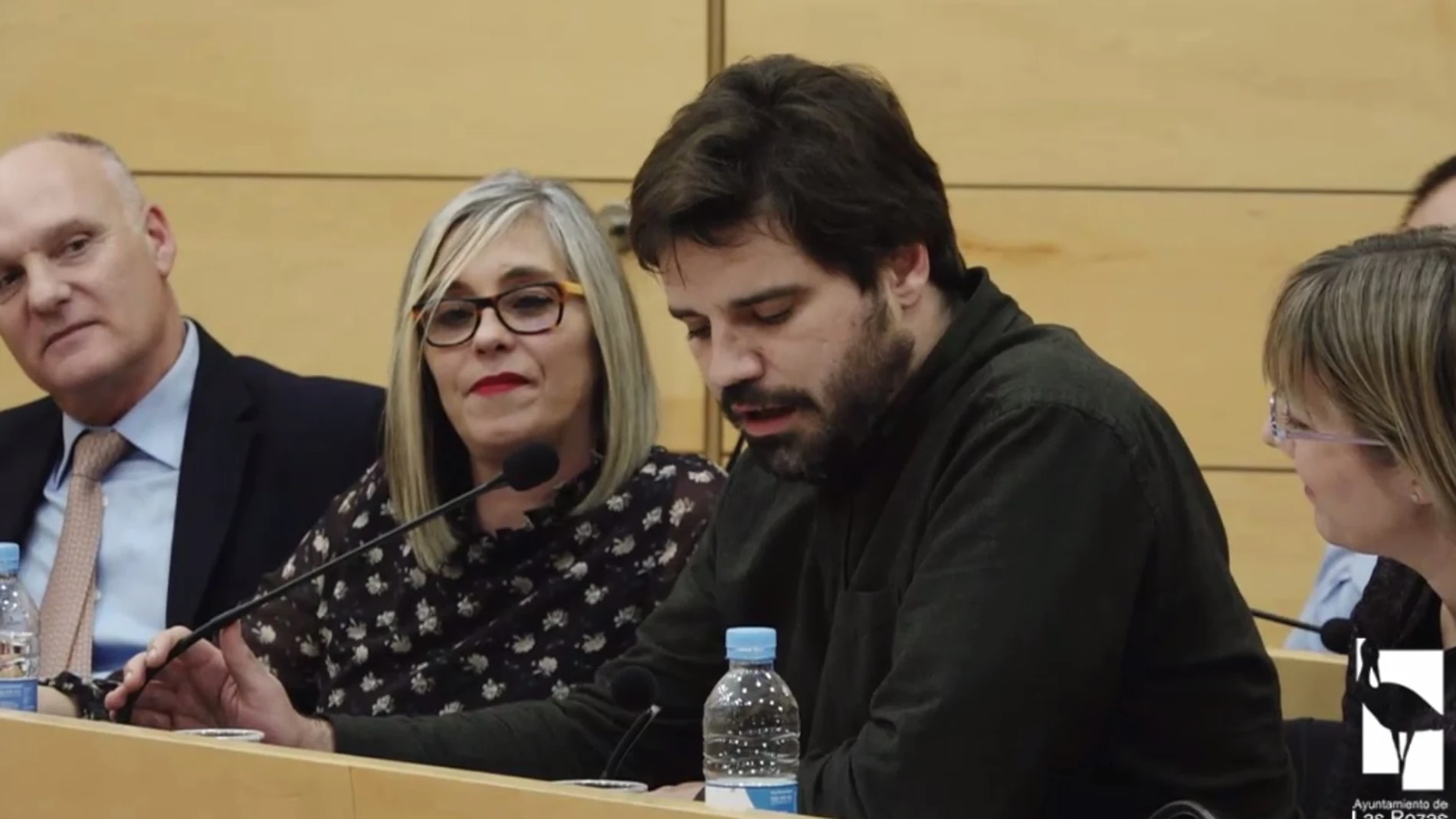 Un momento del Pleno de Las Rozas en el que los ex candidatos de Ciudadanos reprocharon a los naranjas incumplir su propio programa electoral de 2015