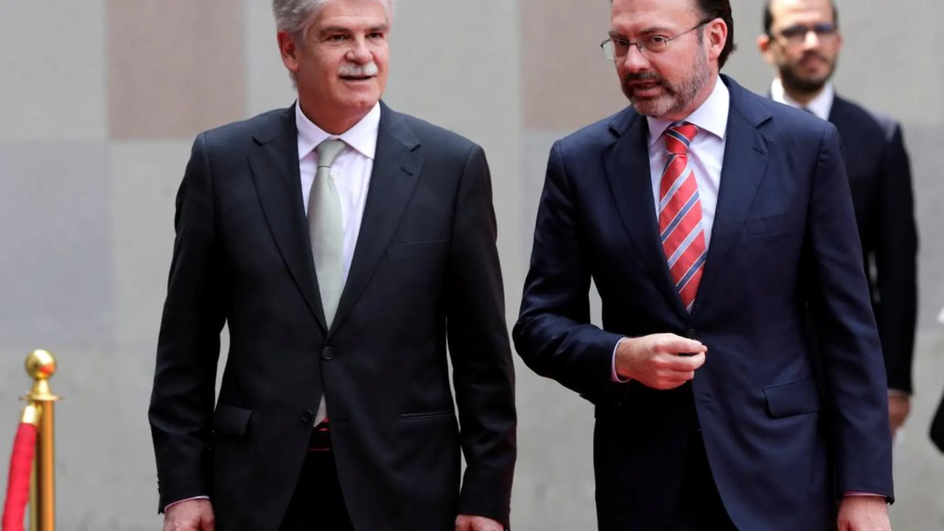El ministro de Asuntos Exteriores, Alfonso Dastis, y su homólogo mexicano, Luis Videgaray