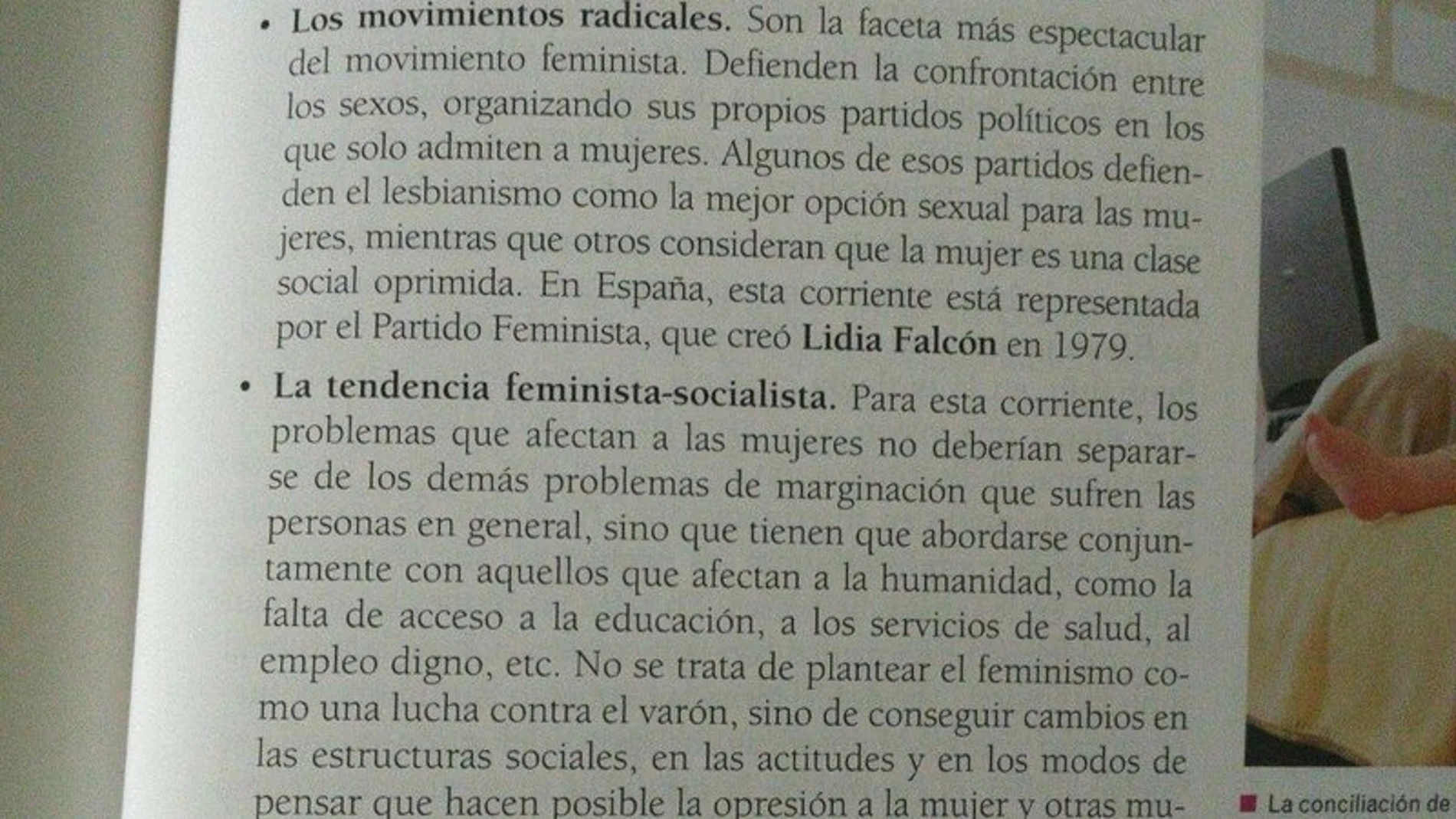 Un libro de la ESO dice del feminismo defiende «el lesbianismo como la mejor opción para las mujeres»