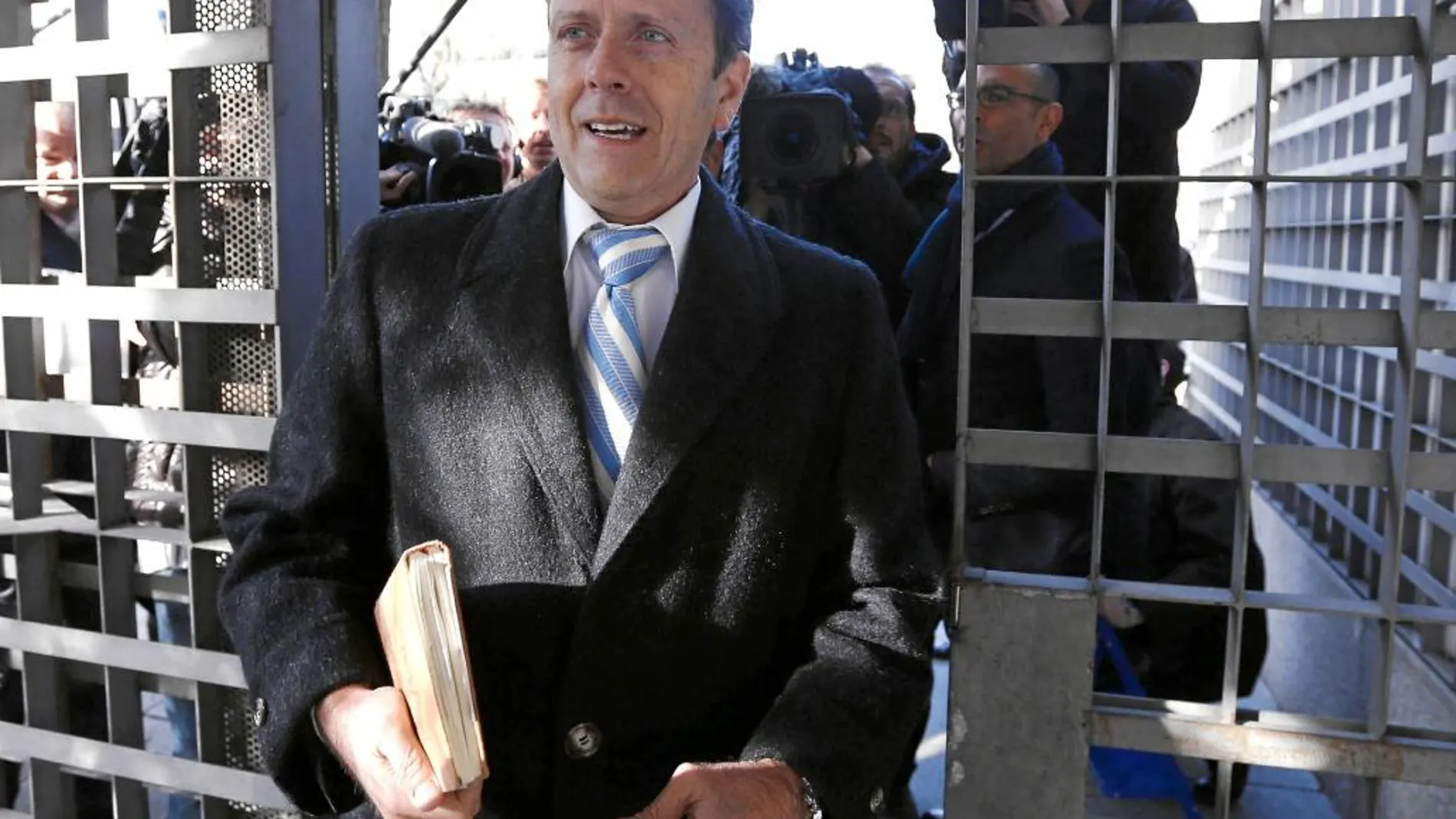 El doctor Eufemiano Fuentes acude a declarar durante la celebración del juicio de la «Operación Puerto»
