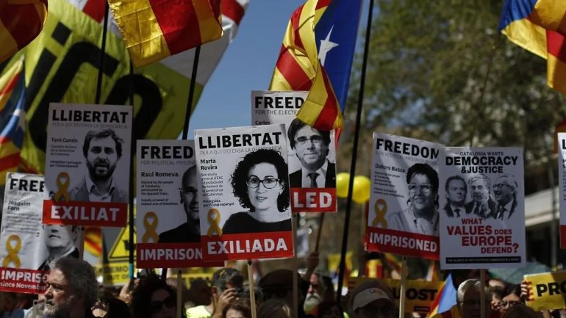 Manifestación para pedir la libertad de los presos soberanistas