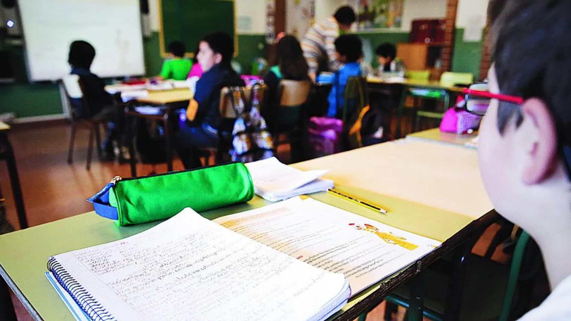 La Generalitat sólo ha revertido un 7% del recorte presupuestario que acometió en Educación entre 2009 y 2013.