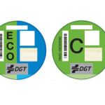 Imagen de archivo de los distintivos medioambientales de la DGT