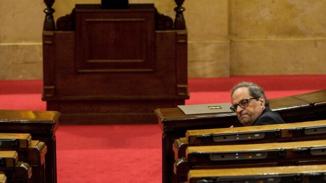 El presidente de la Generalitat, Quim Torra, durante la sesión de control en el Parlament. EFE/Quique García