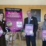 María Luis Guardiola y Fernando Rodríguez Villalobos presentaron la iniciativa en la Diputación de Sevilla