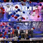 El candidato republicano a la presidencia, Donald Trump (c) , aplaude junto al candidato a vicepresidente, Mike Pence (c-d)