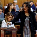 La diputada almeriense de Ciudadanos Marta Bosquet, que ha sido elegida presidenta de la Cámara autonómica, durante su votación para elegir los miembros de la Mesa