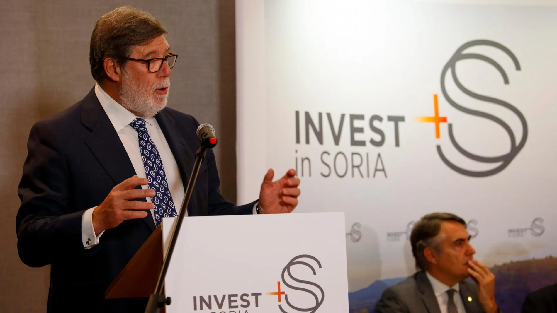 El presidente de FOES, Santiago Aparicio durante la presentación del proyecto «Invest Soria»