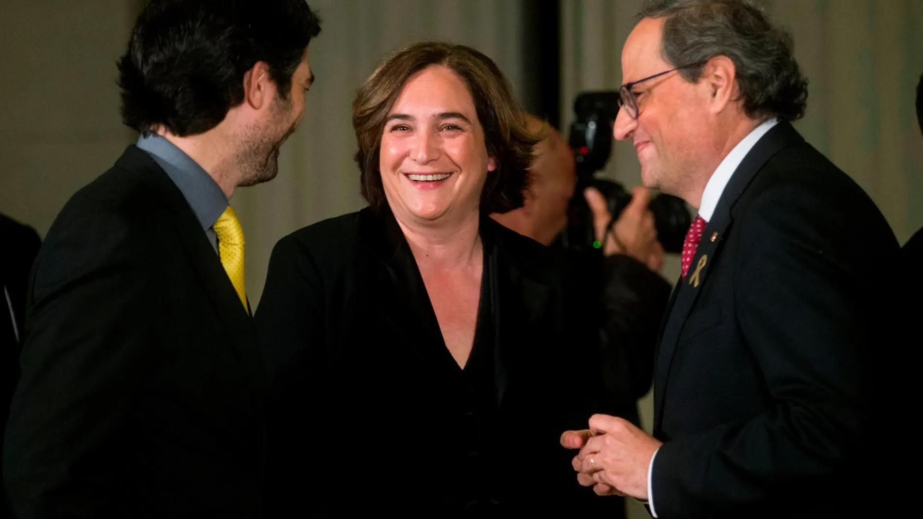 Quim Torra, Ada Colau, Jordi Puigneró durante la cena de inauguración del Mobile World Congress / Foto: Efe