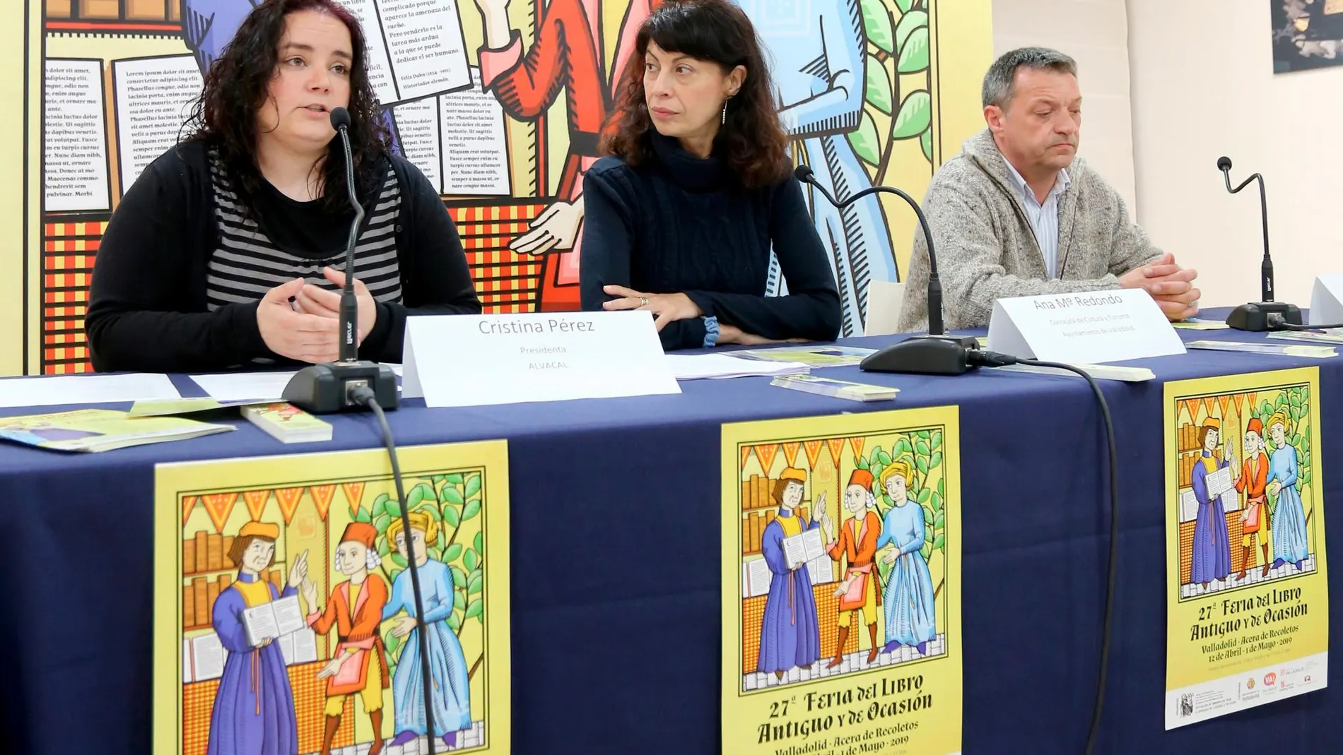 La concejala de Cultura y Turismo, Ana Redondo, estuvo acompañada por la presidente y vicepresidente de Alvacal, Cristina Pérez y Rafael Moral