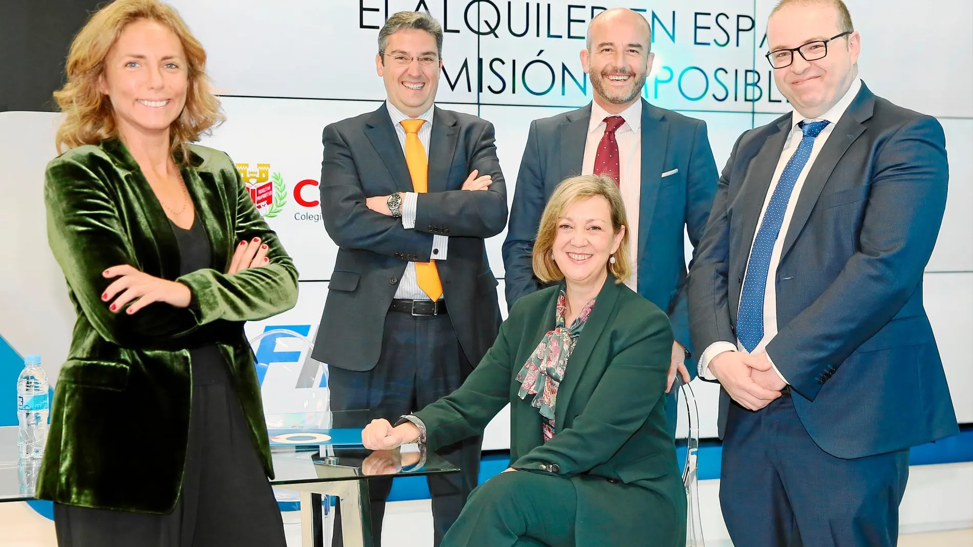 De izquierda a derecha, Luisa Ortega (Gilmar), Antonio Carroza (Alquiler Seguro), Isabel Bajo (CAF Madrid), Ramón Cubián (Ayuntamiento Alcobendas) y Sergio Cardona (FIM Ibérica) Ramón Cubián y Sergio Cardona