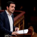 El líder de IU, Alberto Garzón, defiende la posición de Unidos Podemos en el debate de las enmiendas a la totalidad de los PGE