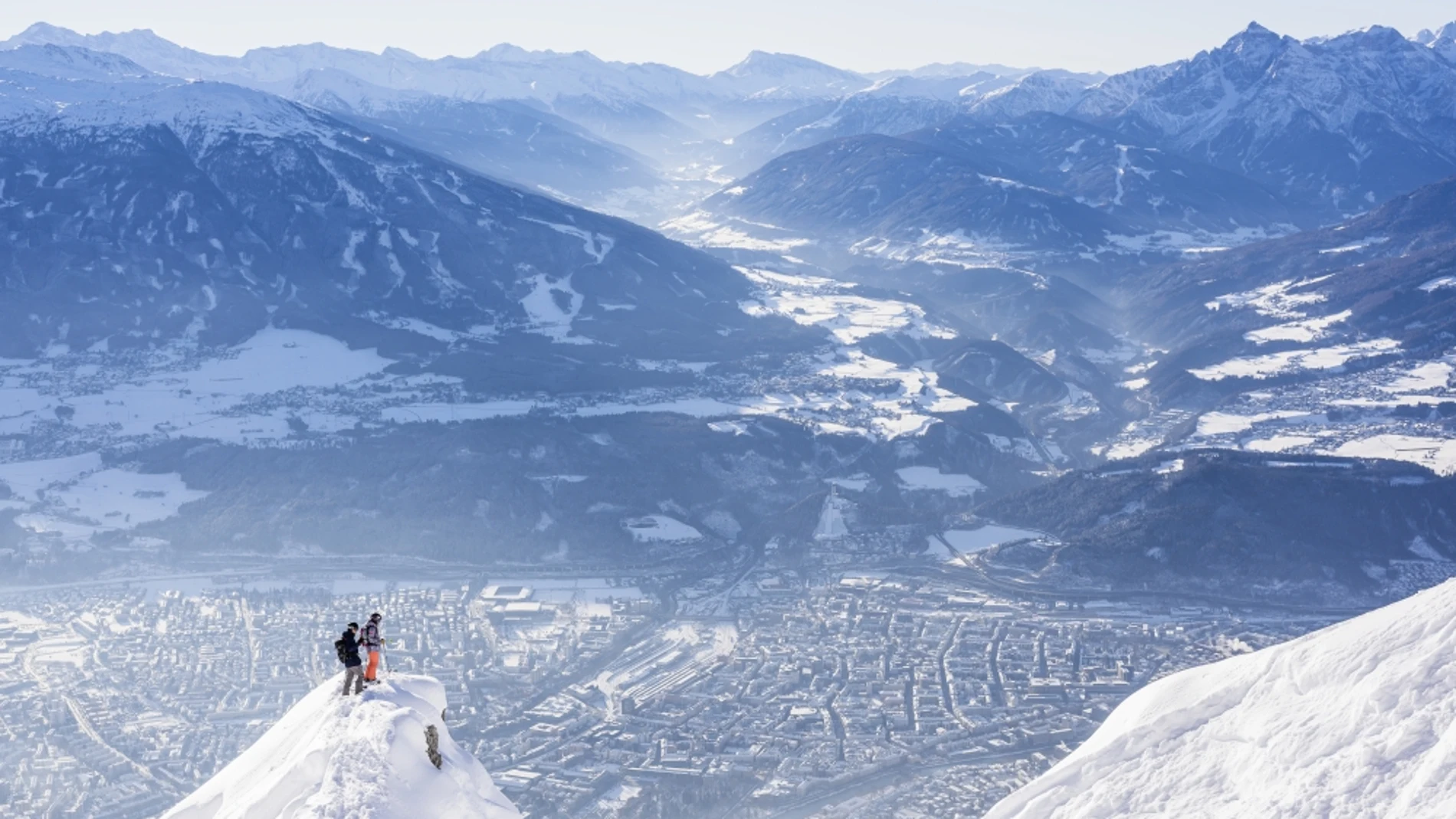 Esquiar en Nordkette y ver bajo tus pies la ciudad de Innsbruck es toda una sensación,
