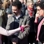 La secretaria general de ERC, Marta Rovira (d), junto a la presidenta del Parlament y número 4 por Barcelona, Carme Forcadell (i), y el número 2 por Geirona, Roger Torrent (c). EFE/ Marta Pérez