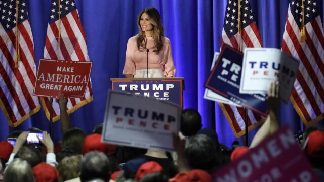 Melania, esposa de Donald Trump, ayer, en Berwyn (Pensilvania)