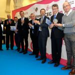 El alcalde de León, Antonio Silván, junto al presidente de la Diputación, Juan Martínez Majo;el director general de Turismo, Javier Ramírez; y el alcalde de Almería, Ramón Fernández-Pacheco, entre otros, durante la entrega de premios