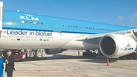 Biocombustible para volar hecho de gases tóxicos y microbios