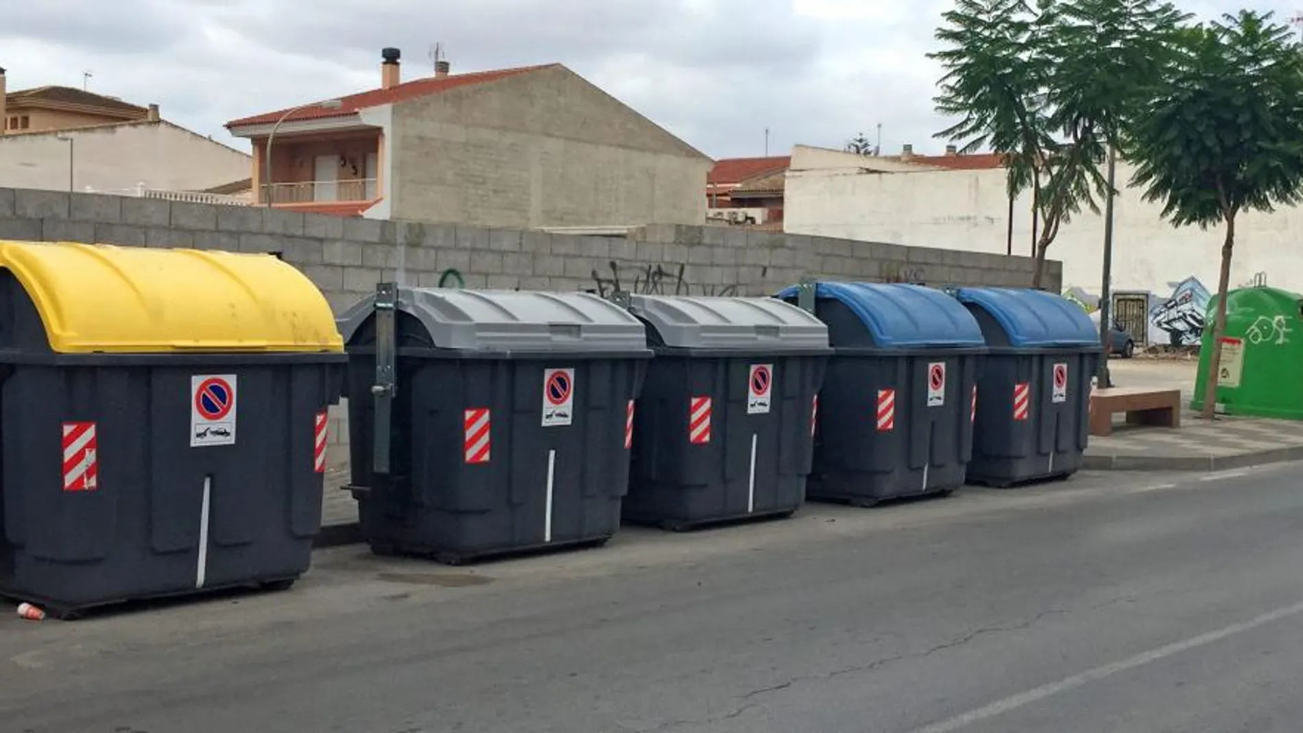 Las deposiciones de basura en los contenedores están fijadas de 21 a 22.30 horas en verano