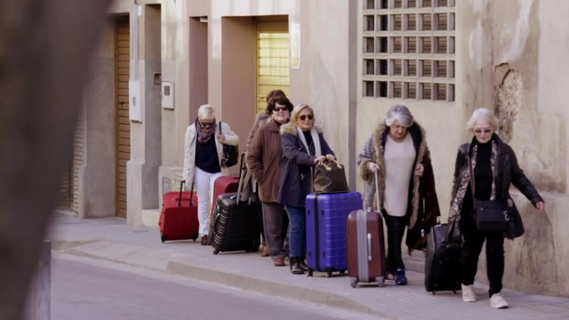 Buen estreno de ‘Bienvenidas al norte’ en laSexta y bajada de ‘Bailando con las estrellas’
