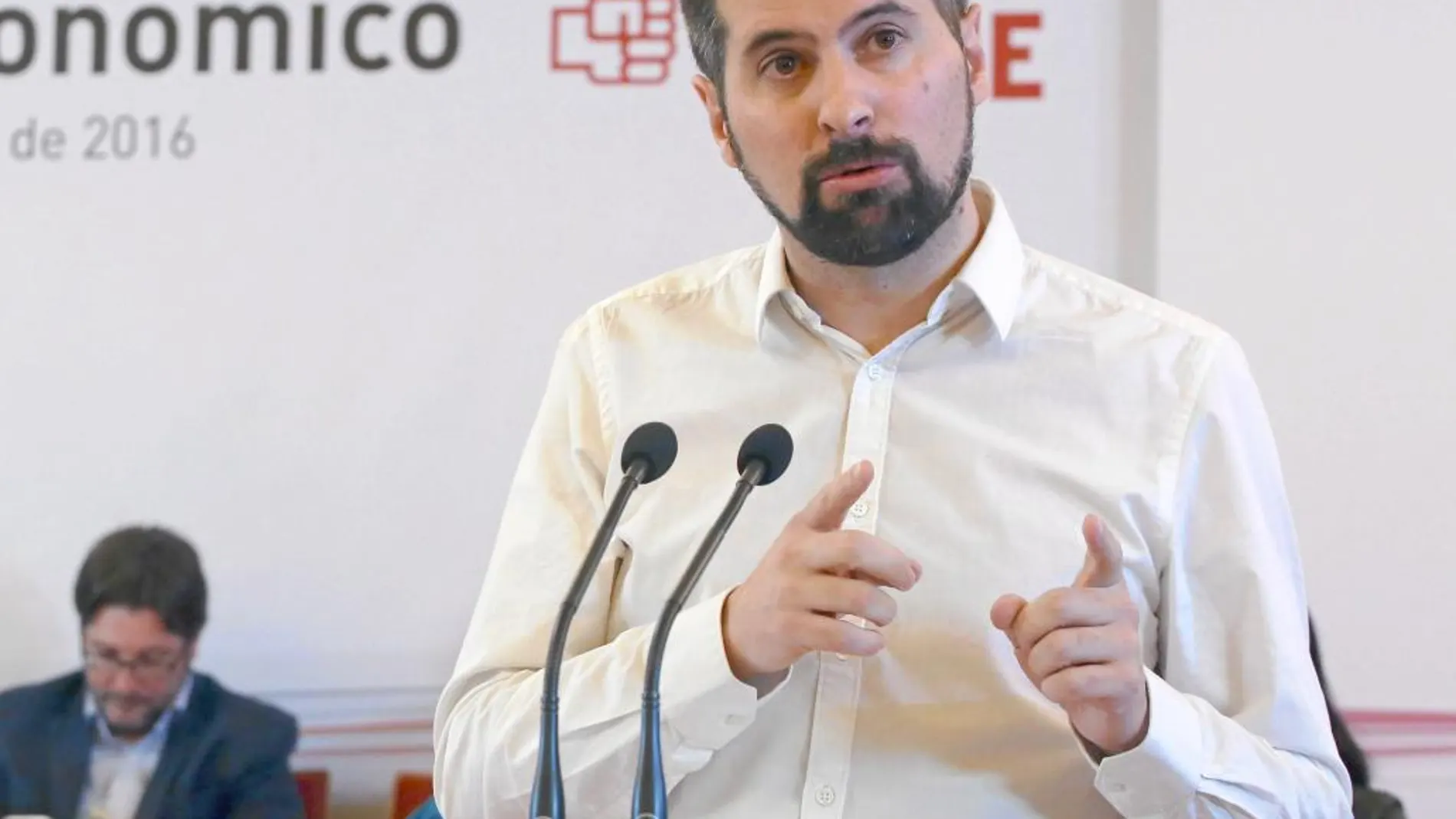 Luis Tudanca, secretario regional del PSOE, interviene en el Comité
