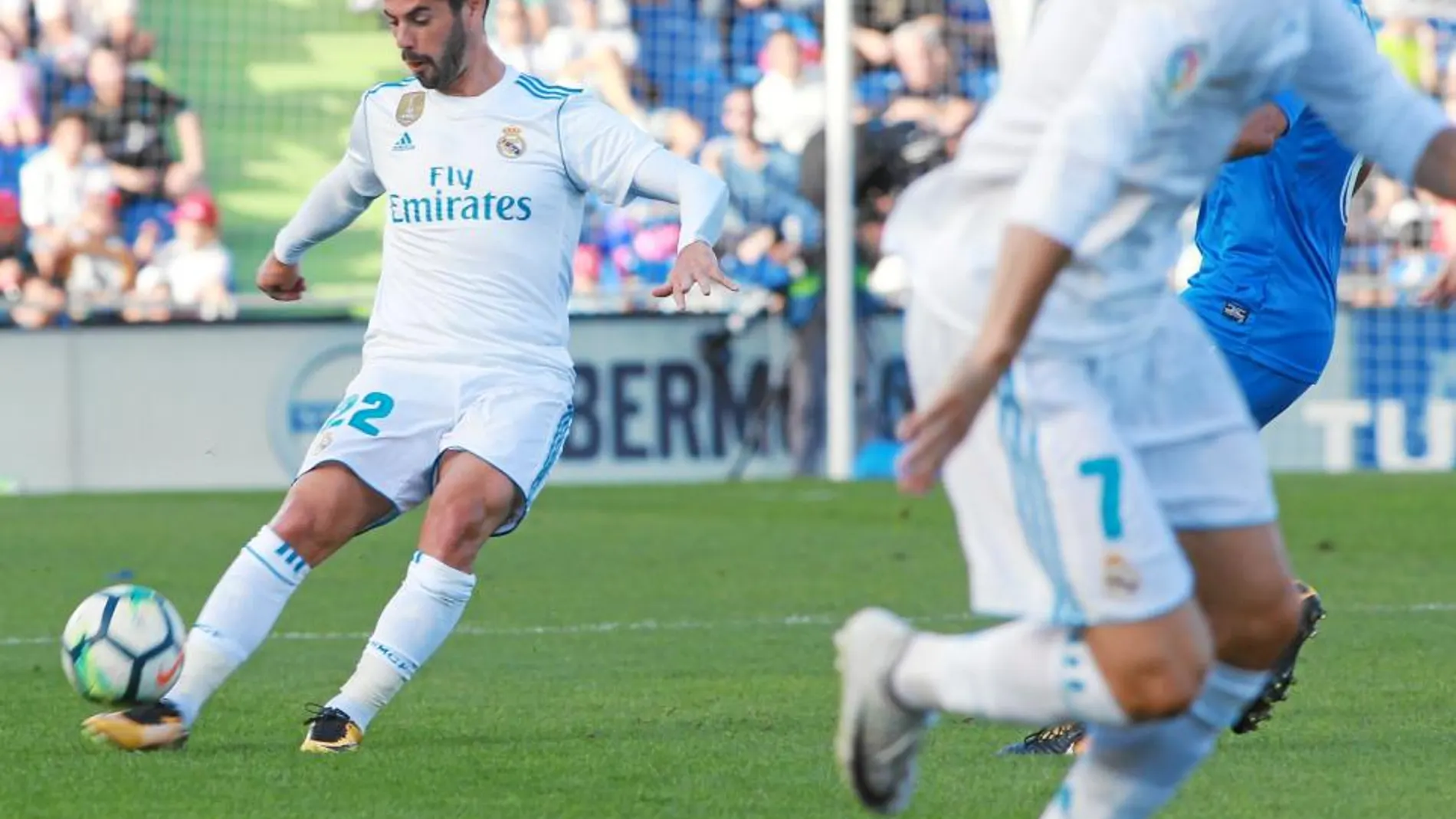 A los pies de Isco