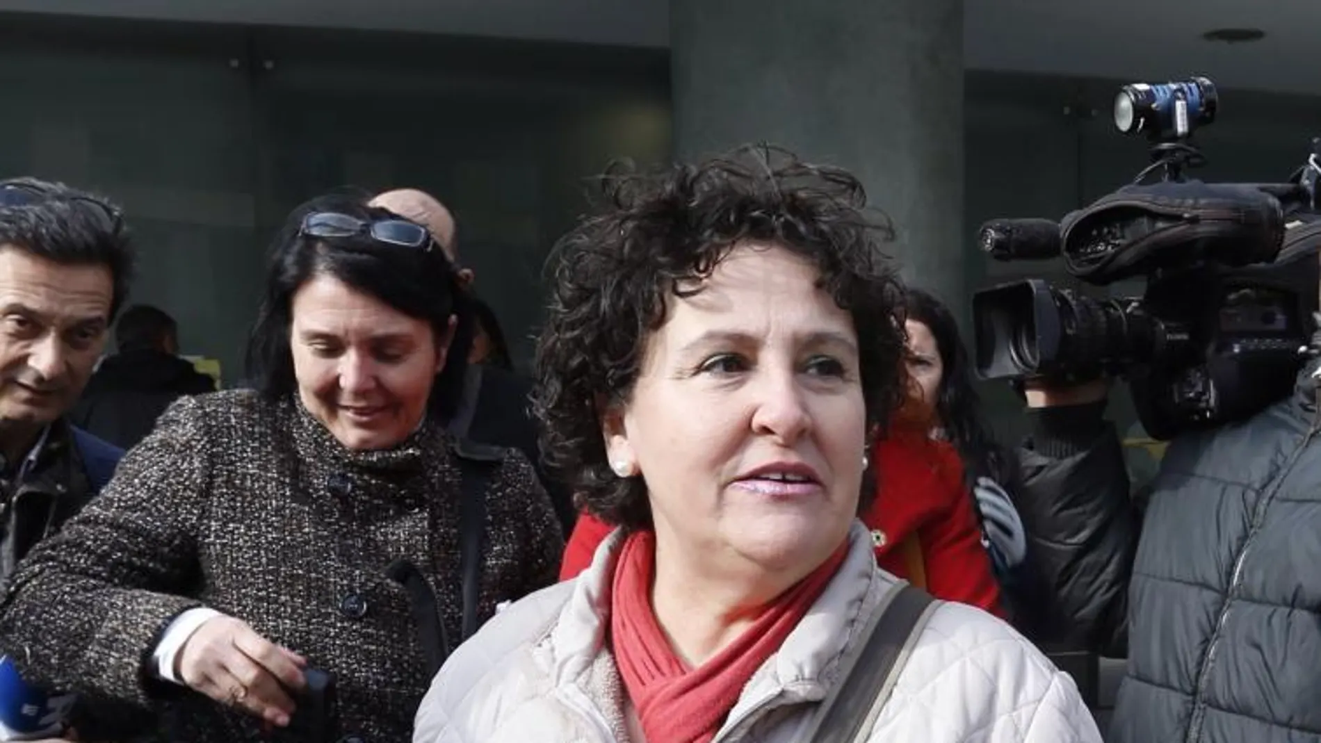 María Salmerón espera un indulto del Gobierno tras impedir que su hija viera a su exmarido