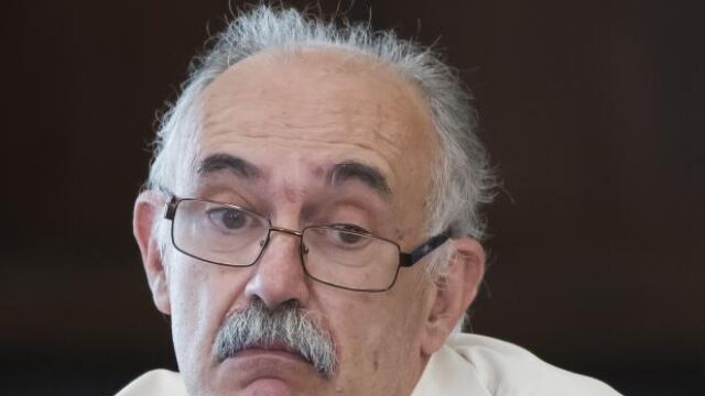 El ex viceconsejero de Empleo de la Junta Justo Mañas, en la imagen, estaba citado ayer a declarar como testigo en el juicio de la pieza política del «caso ERE» que afecta a 22 ex altos cargos andaluces entre los que se encuentran los ex presidentes Chaves y Griñán (Foto: Efe)