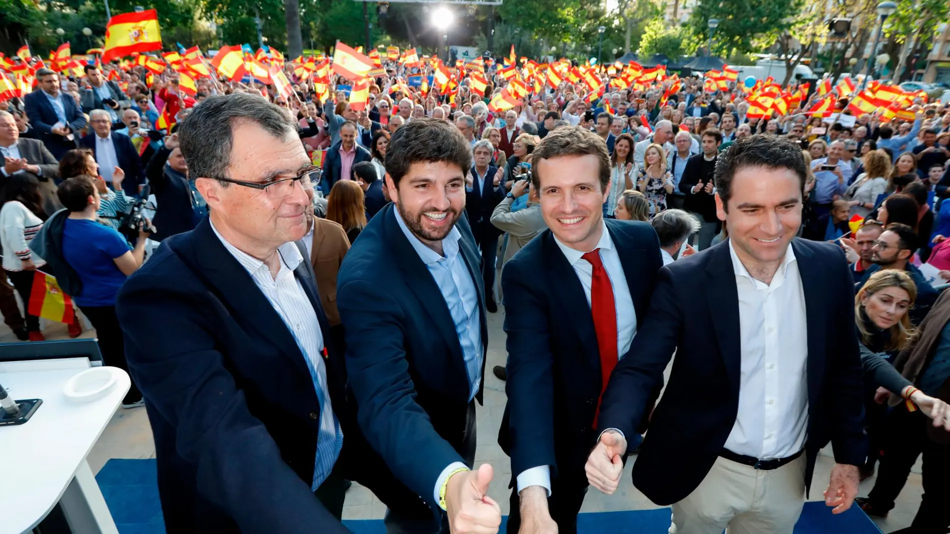 El PP estudia aplazar la convención regional del día 28