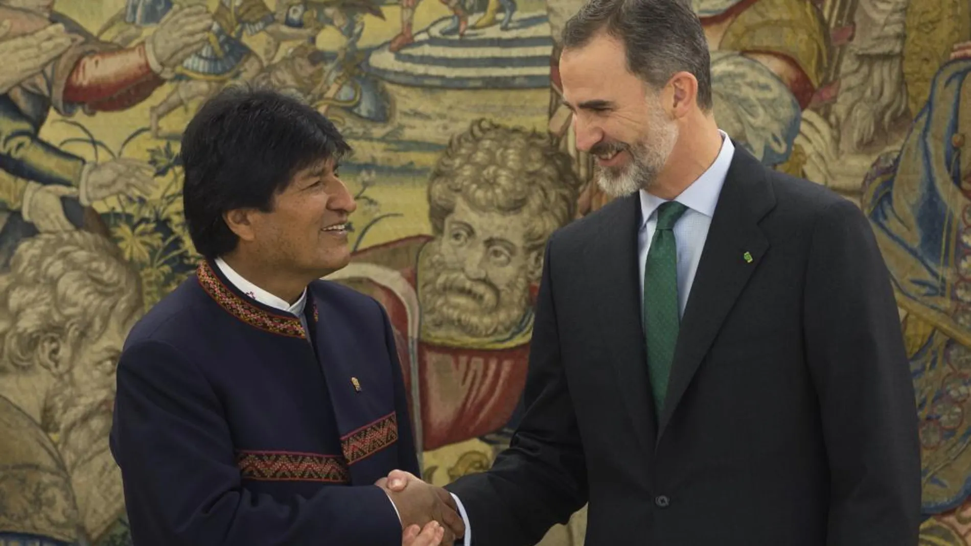 El presidente de Bolivia, Evo Morales, ha sido recibido por Felipe VI en el Palacio de la Zarzuela