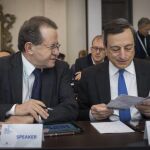Vítor Constancio, junto Mario Draghi