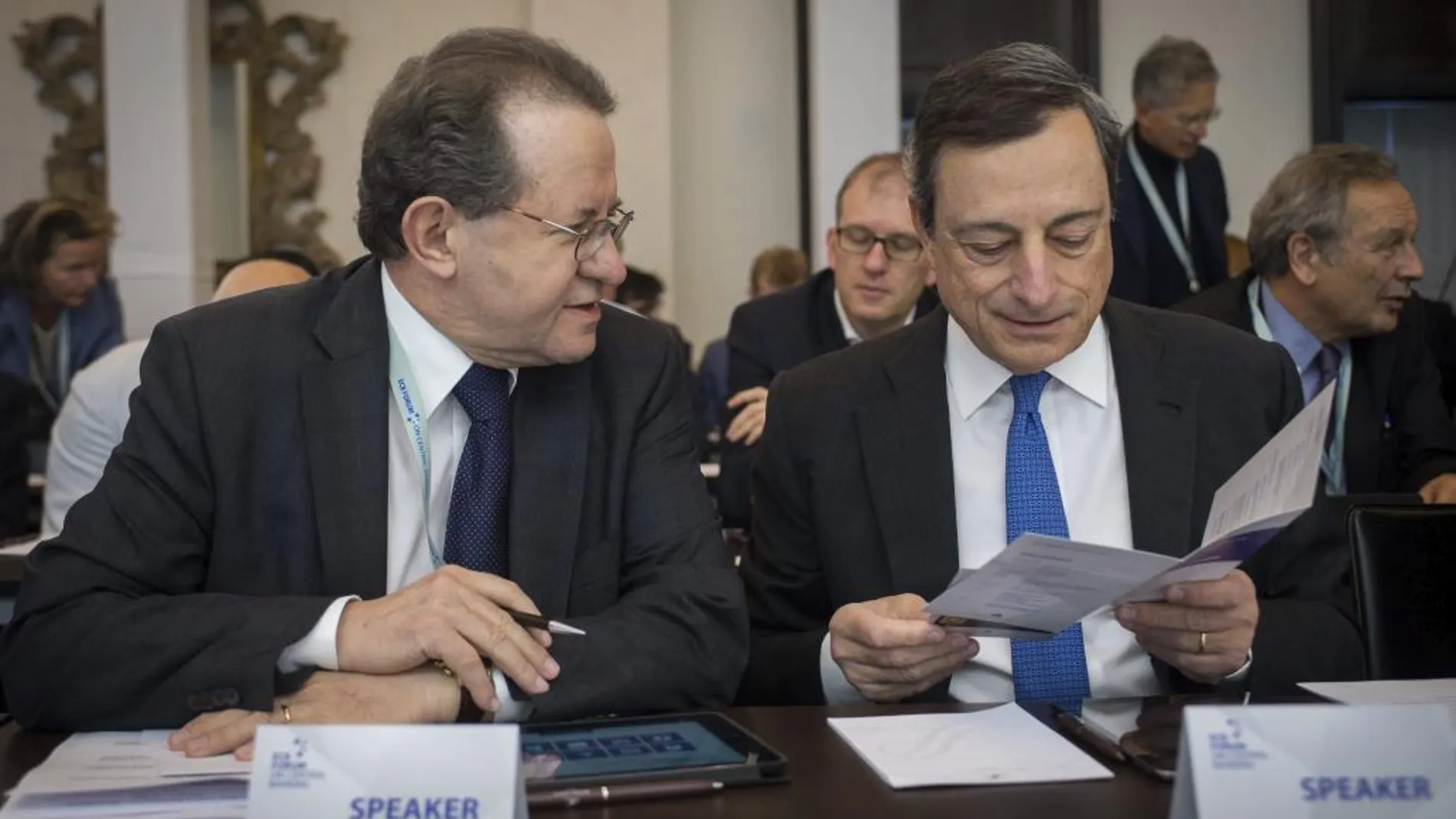 Vítor Constancio, junto Mario Draghi