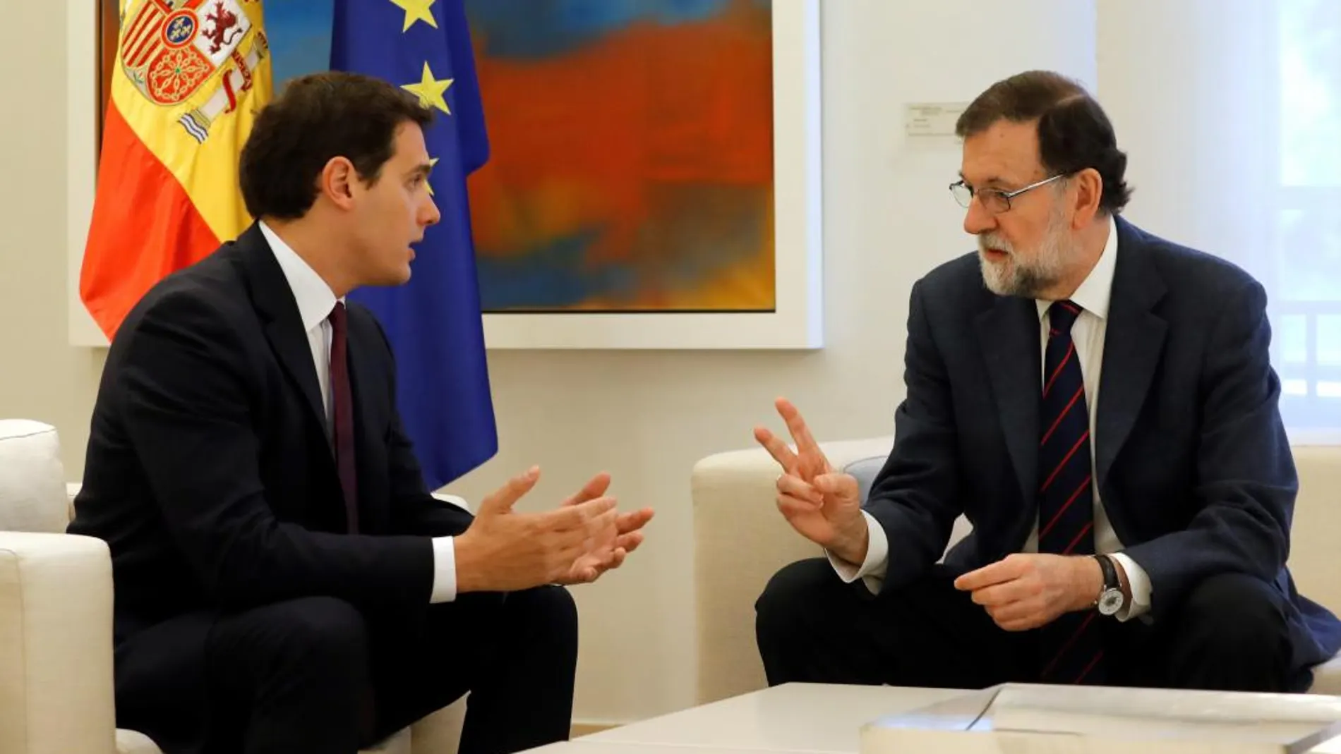 Albert Rivera y Mariano Rajoy. (Efe)