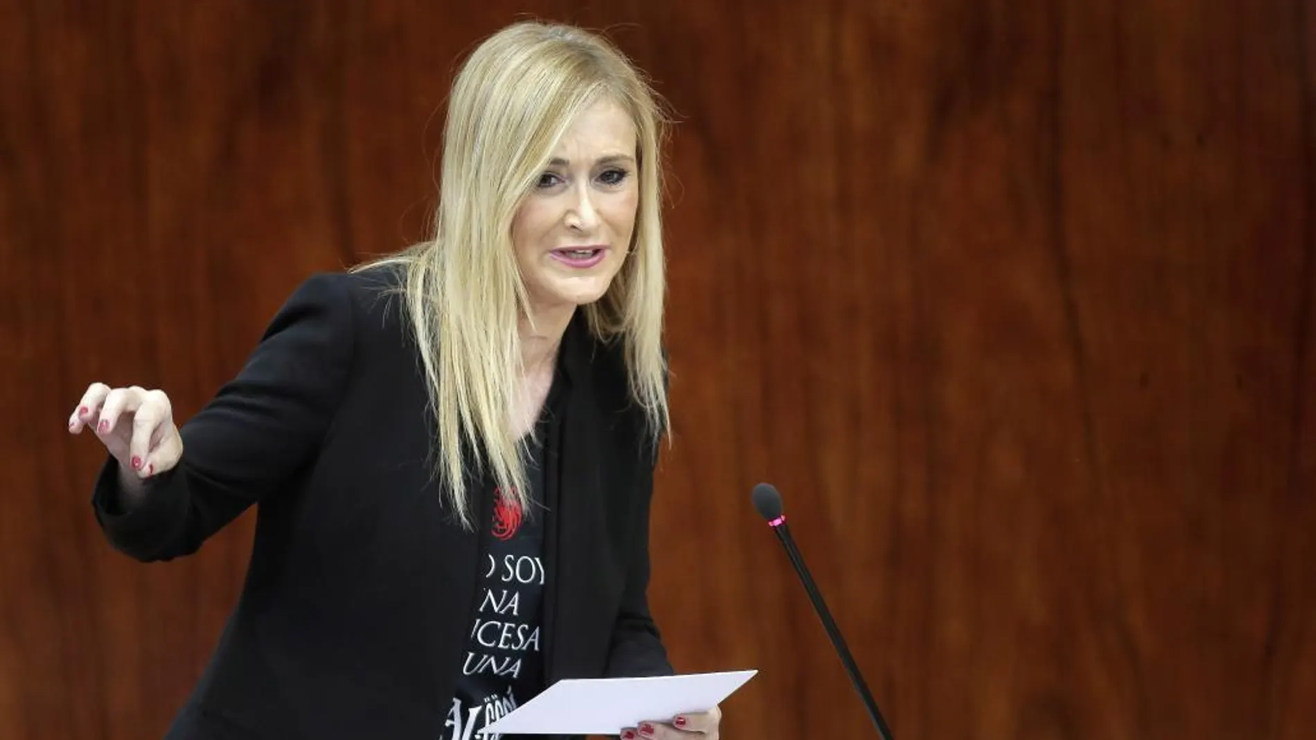 «No soy una princesa soy una Khaleesi», la camiseta de Cifuentes 'revoluciona' Twitter