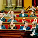 La bancada independentista en el Parlament, en la que los rifirrafes entre JxCat y ERC fueron protagonistas el curso pasado.