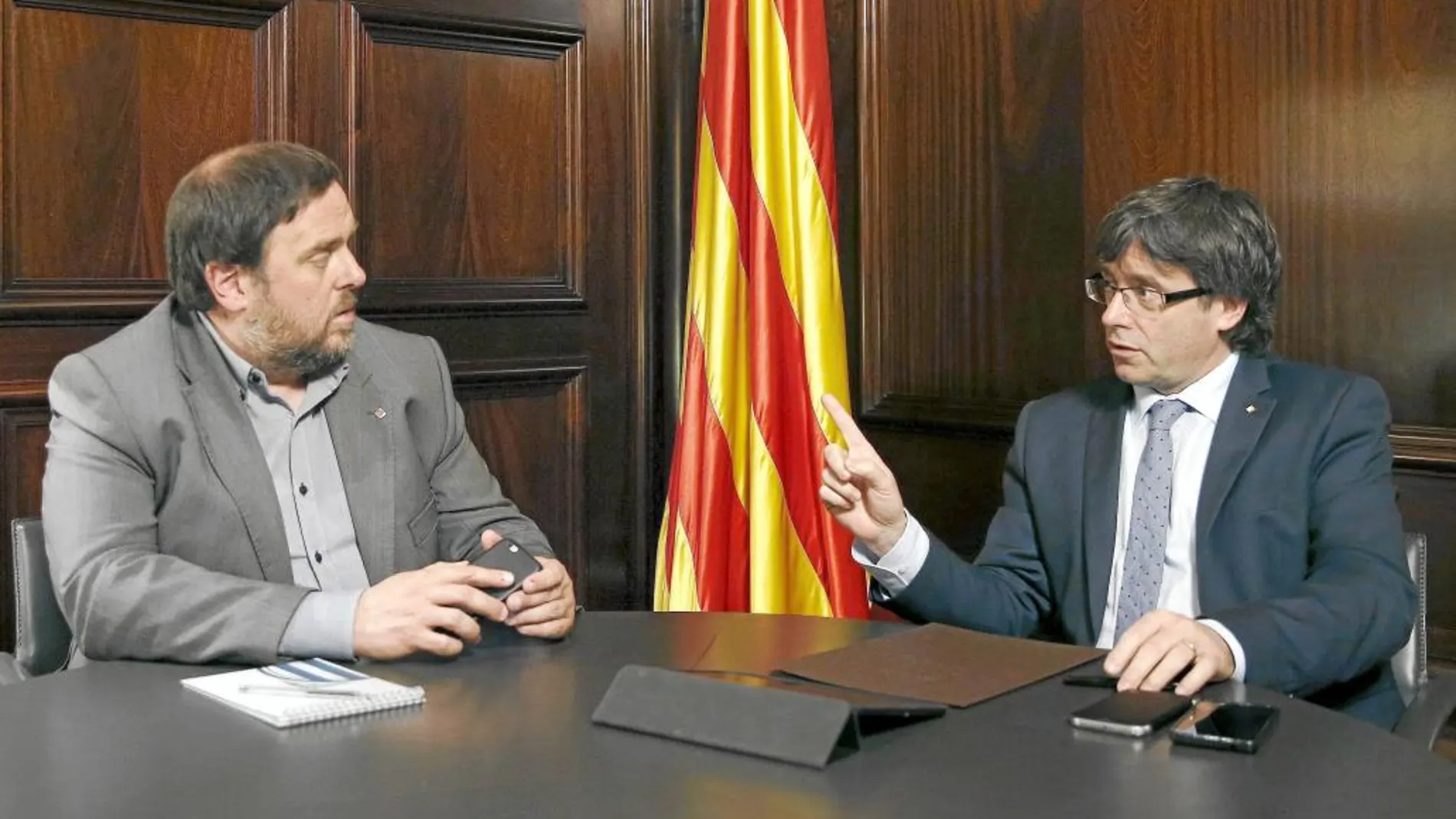 Junqueras y Puigdemont, en una imagen de archivo, ya pactaron el calendario de la cuestión de confianza (segunda quincena de septiembre)