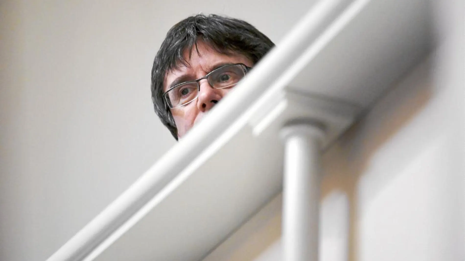 Puigdemont declarará mañana ante la Justicia alemana, que decidirá si deja en libertad al ex president o le envía a prisión mientras se tramita la euroorden