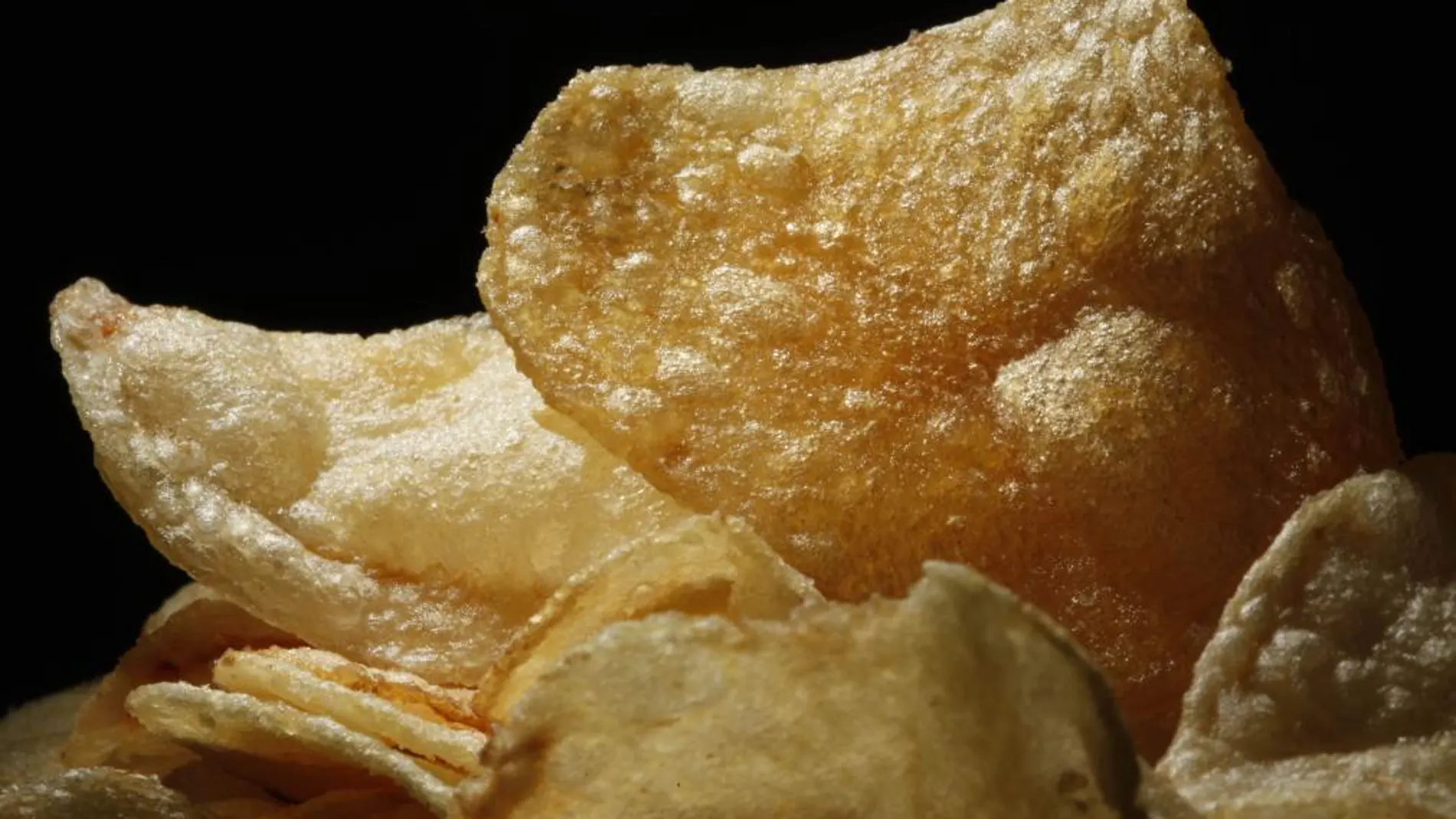 ¿Por qué no podemos dejar de comer patatas fritas?