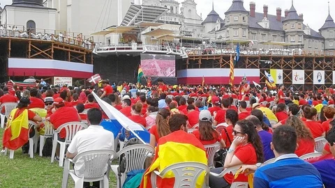 Un total de 9.000 jóvenes españoles se dieron cita ayer en Czestochowa