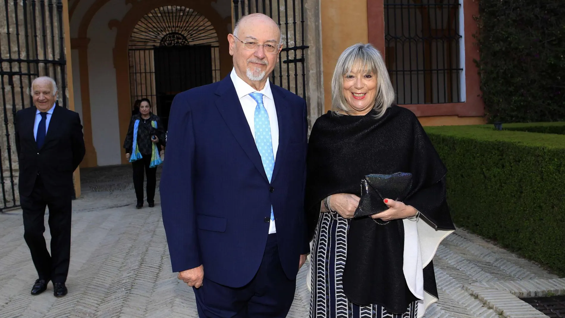 El Real Alcázar de Sevilla reúne a representantes del mundo de las letras