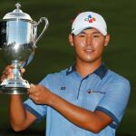 Si Woo Kim